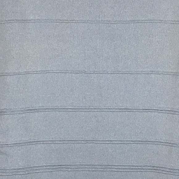 Blue Knit Tank Top size medium - Picture 3 of 5